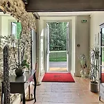 Le Domaine De La Briandais, Experience De Sobriete Electromagnetique