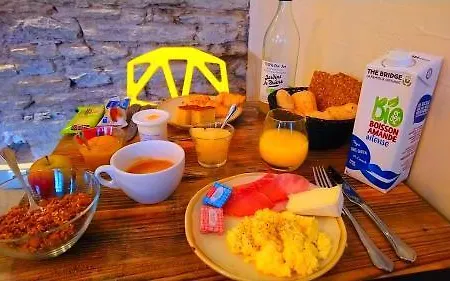 Le Domaine De La Briandais, Experience De Sobriete Electromagnetique Missillac