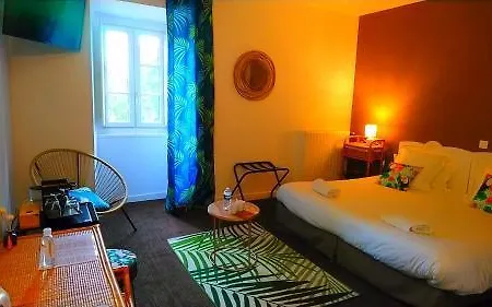 Отель Le Domaine De La Briandais, Experience De Sobriete Electromagnetique