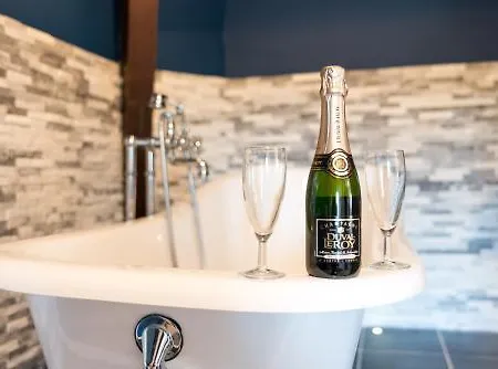 Le Domaine De La Briandais, Experience De Sobriete Electromagnetique 3* Missillac