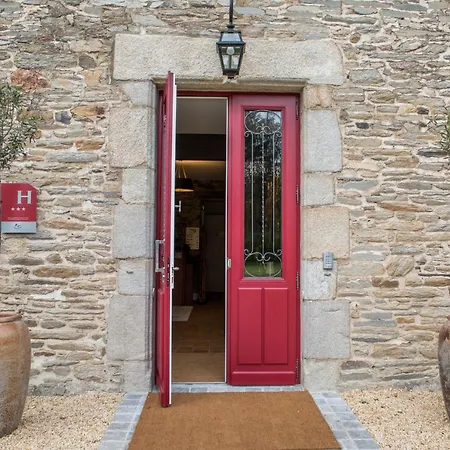 Отель Le Domaine De La Briandais, Experience De Sobriete Electromagnetique Missillac