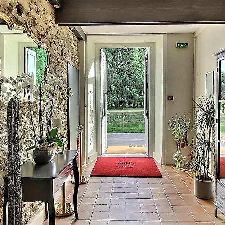 Le Domaine De La Briandais, Experience De Sobriete Electromagnetique