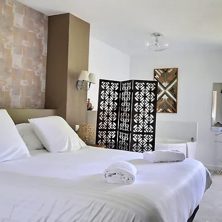 Le Domaine De La Briandais, Experience De Sobriete Electromagnetique 3*