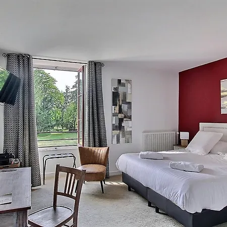 Le Domaine De La Briandais, Experience De Sobriete Electromagnetique 호텔 3*